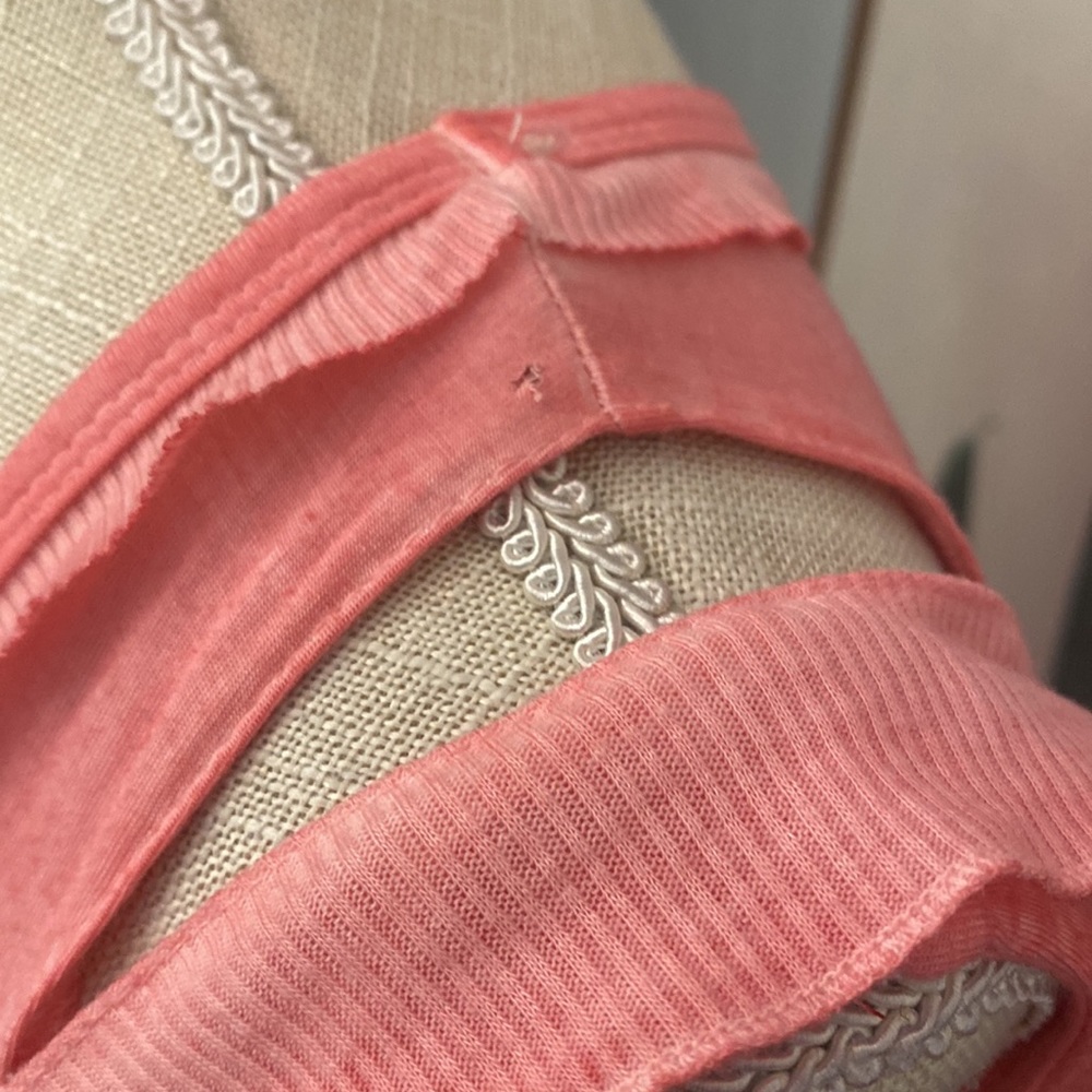 Umgee Split Shoulder Tank - Picture 10 of 10